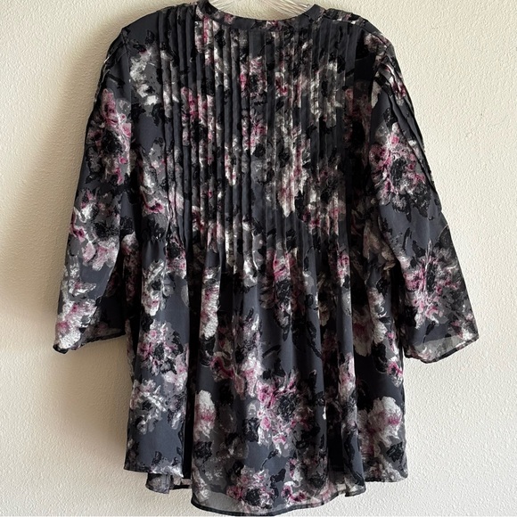 EUC Calvin Klein Jeans Charcoal Floral Blouse 3/4 Sleeve SZ XL - Picture 6 of 8